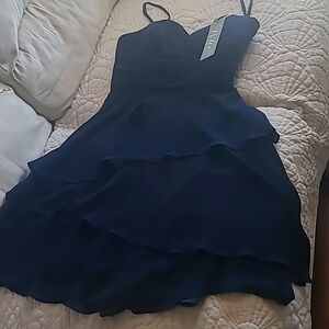 Wtoo navy polyester crepe tiered strapless (can be used with included straps)dre